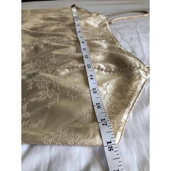 Victoria's Secret Womens Satin Floral Jacquard Cami Crop Top L Beige Going Out - Picture 7 of 8